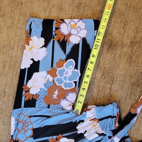 FREE PEOPLE Boho That's a Wrap Floral Blouse - Picture 8 of 9